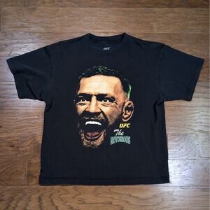 UFC Conor McGregor Collage Oversized T-shirt Mens Large 23.5x27.5 MMA‎